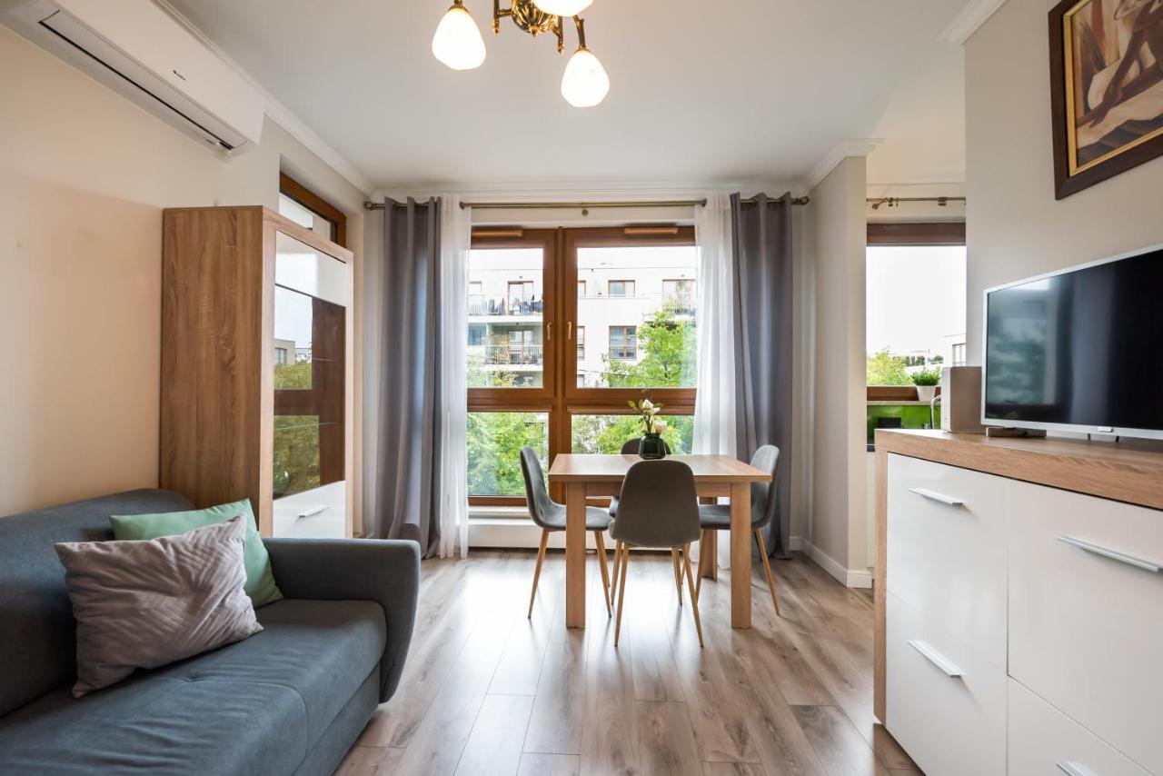 Prestige Verdant Apartment Warszawa Eksteriør billede